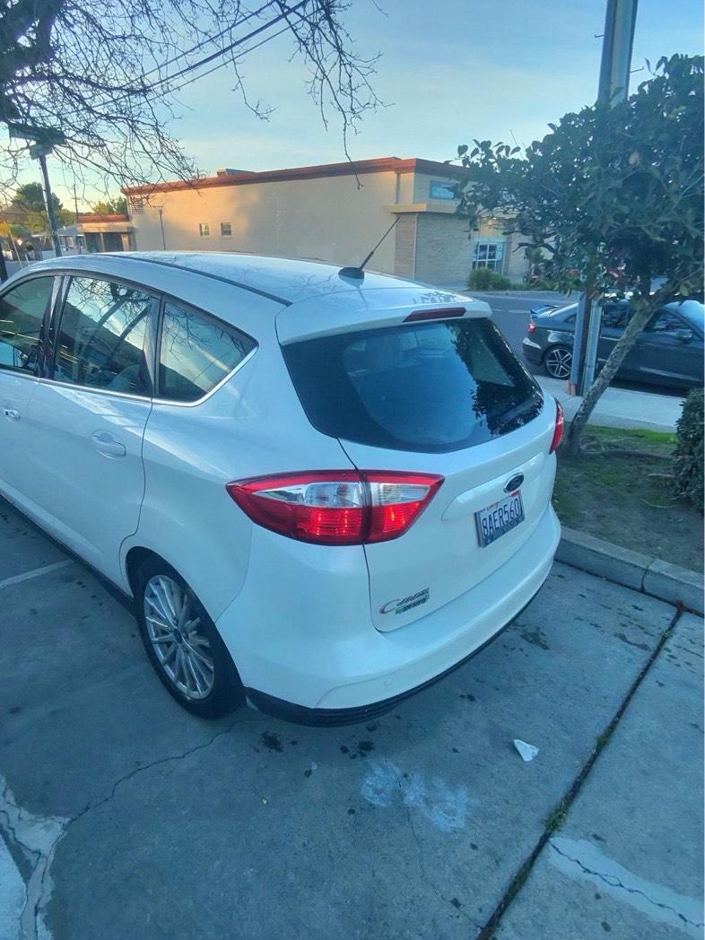 2014 Ford C-Max 18