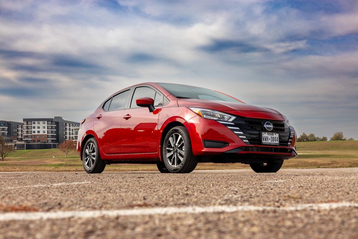 Nissan Versa 2025