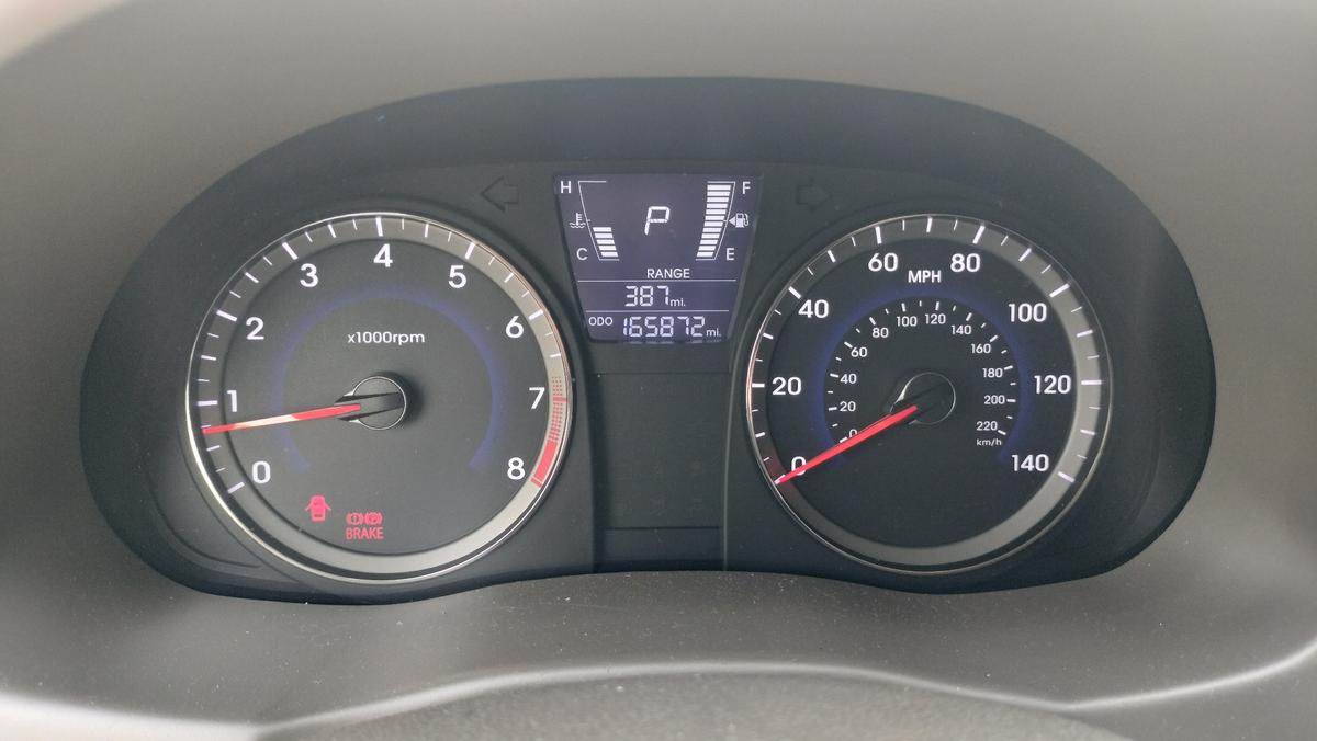 2014 Hyundai Accent 11