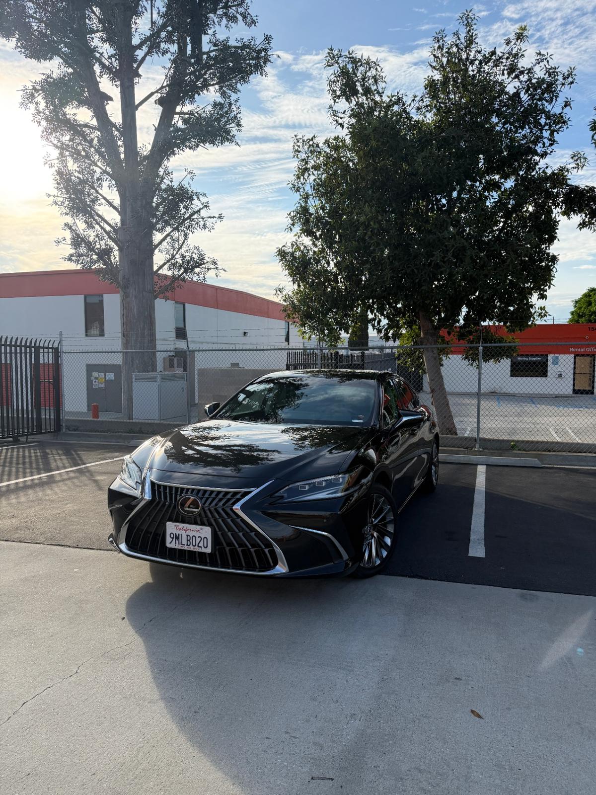 Lexus ES 2024